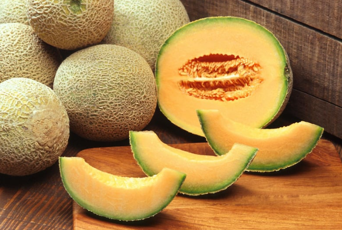 Muskmelon Export – Why QD International LLP is Your Trusted Supplier of Premium Muskmelon.